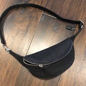 Coach Fanny pack. Logo black and Coach Fanny pack. Logo black and silver